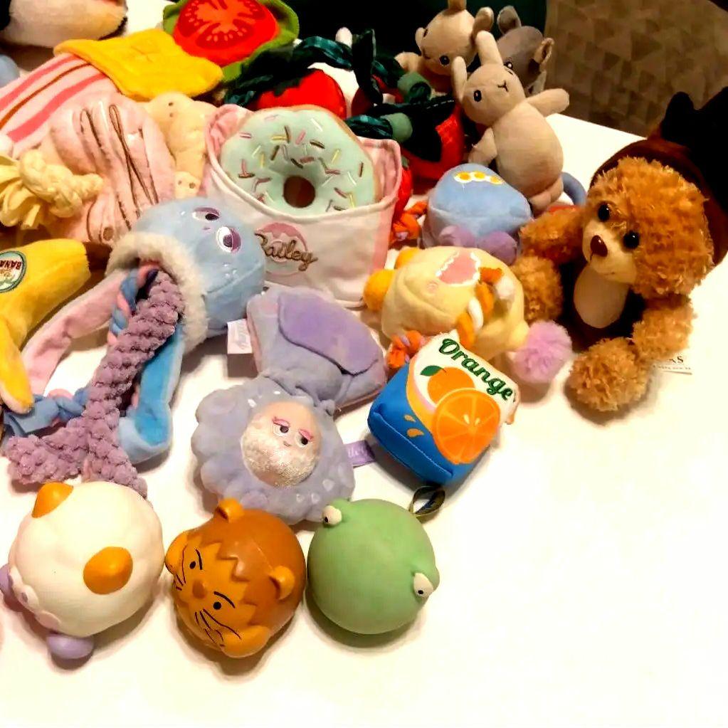 犬　おもちゃ　ドギーボックス　まとめ売り　小型犬　約30点