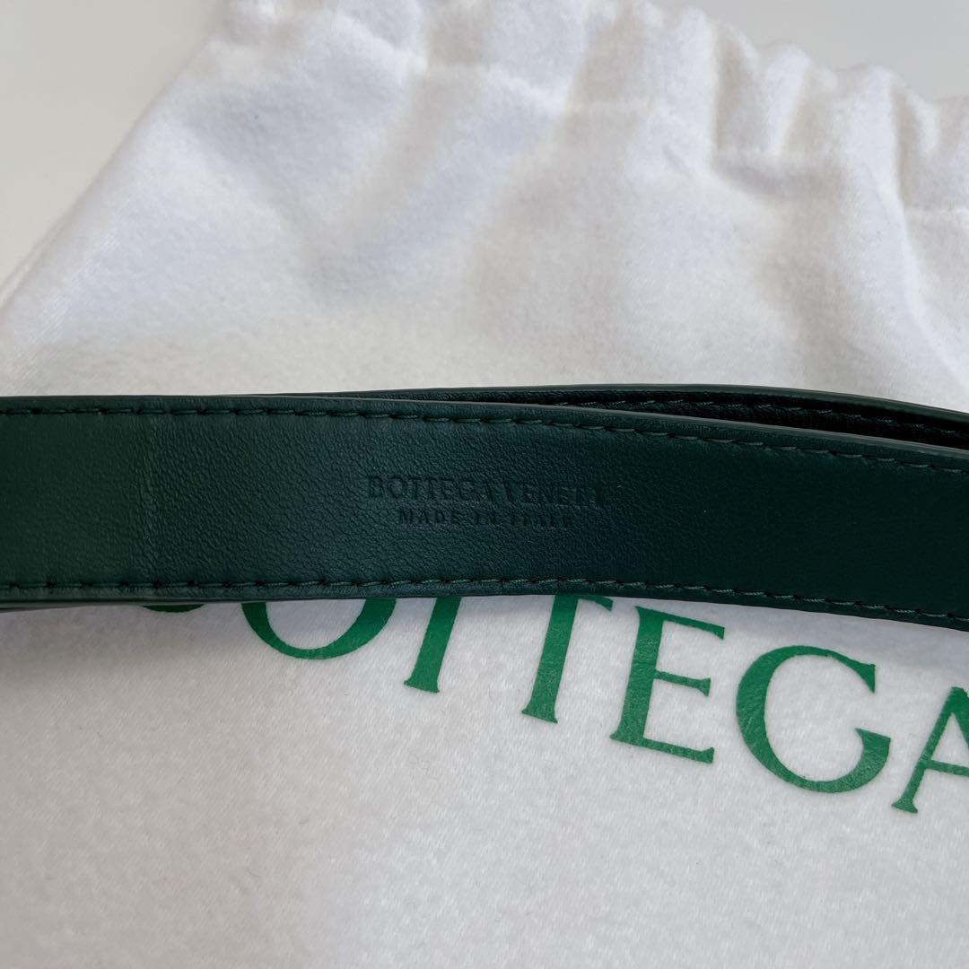 【美品】ボッテガヴェネタ　カセット　ショルダーバッグ　ボディバッグ　グリーン