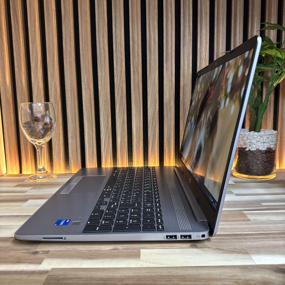 準美品‼️HP 250 G9☘️高性能☘️第12世代☘️FHD☘️人気ノートパソコン
