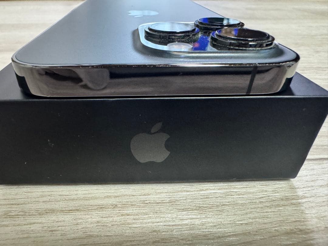 香港版　iPhone 13 Pro 256GB Graphite