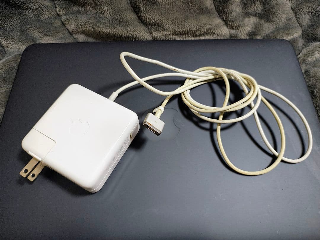 難有り MacBook Pro 13インチ Retina 2013