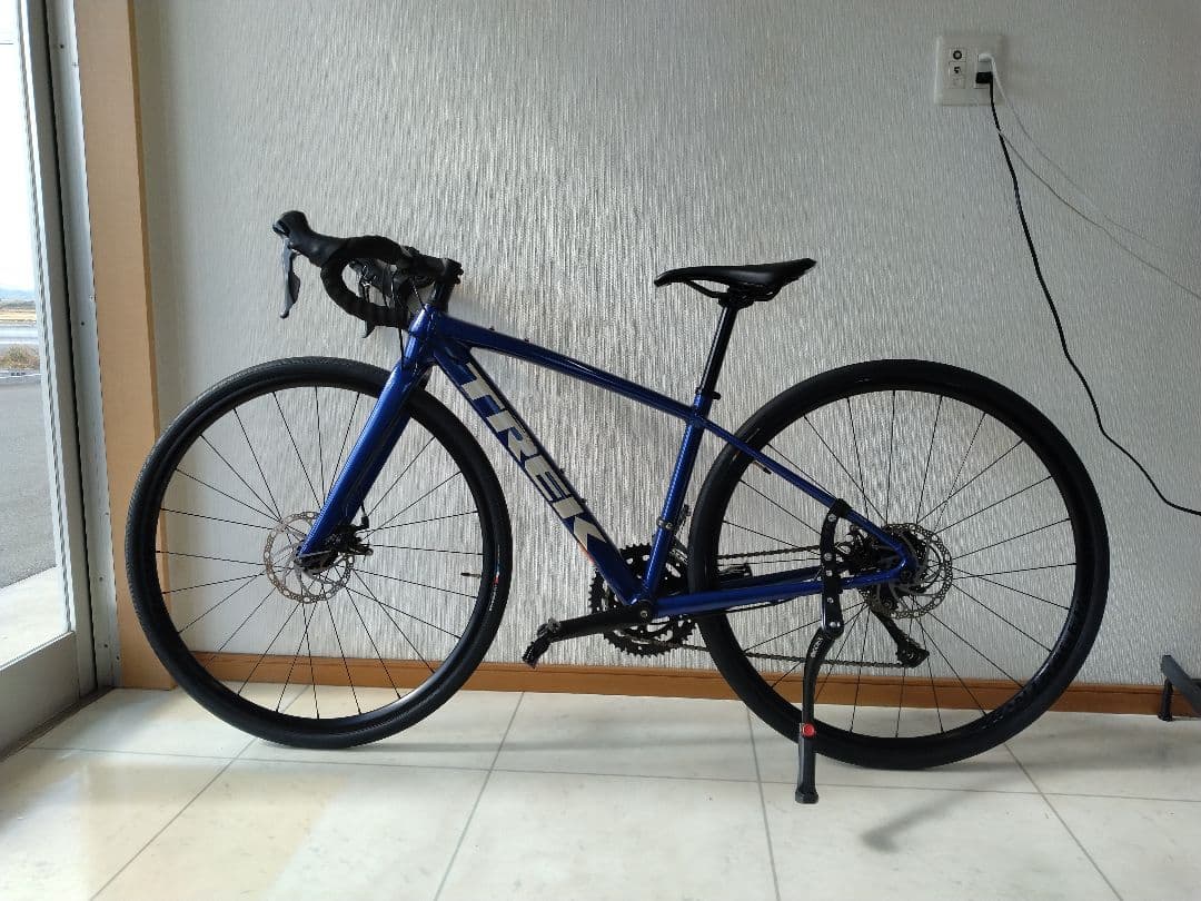 TREK Domane AL2　Gen3 Hex Blue