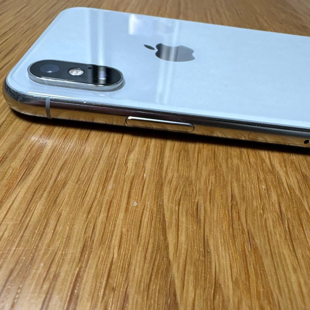 Apple iPhone xs 64GB 本体