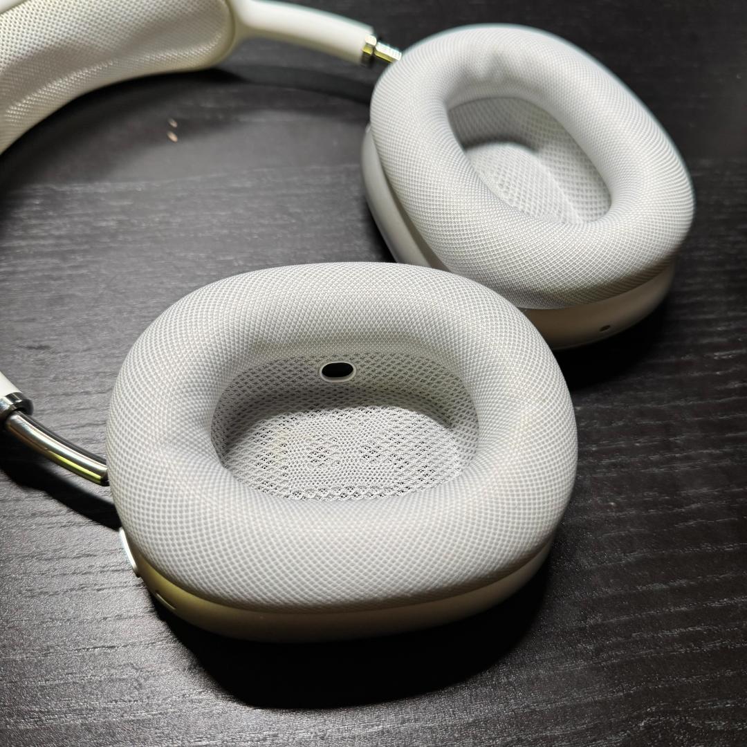 Apple純正ワイヤレスヘッドホン AirPods Max シルバー