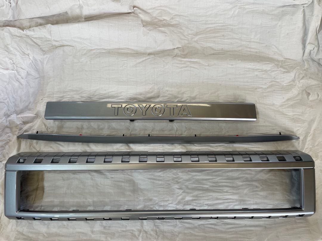 ランクル250 VX パーツ　新車外し