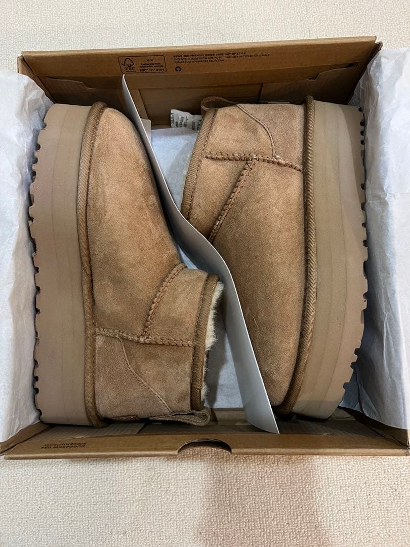 UGGクラシック ウルトラミニ プラットフォーム 厚底 24cm