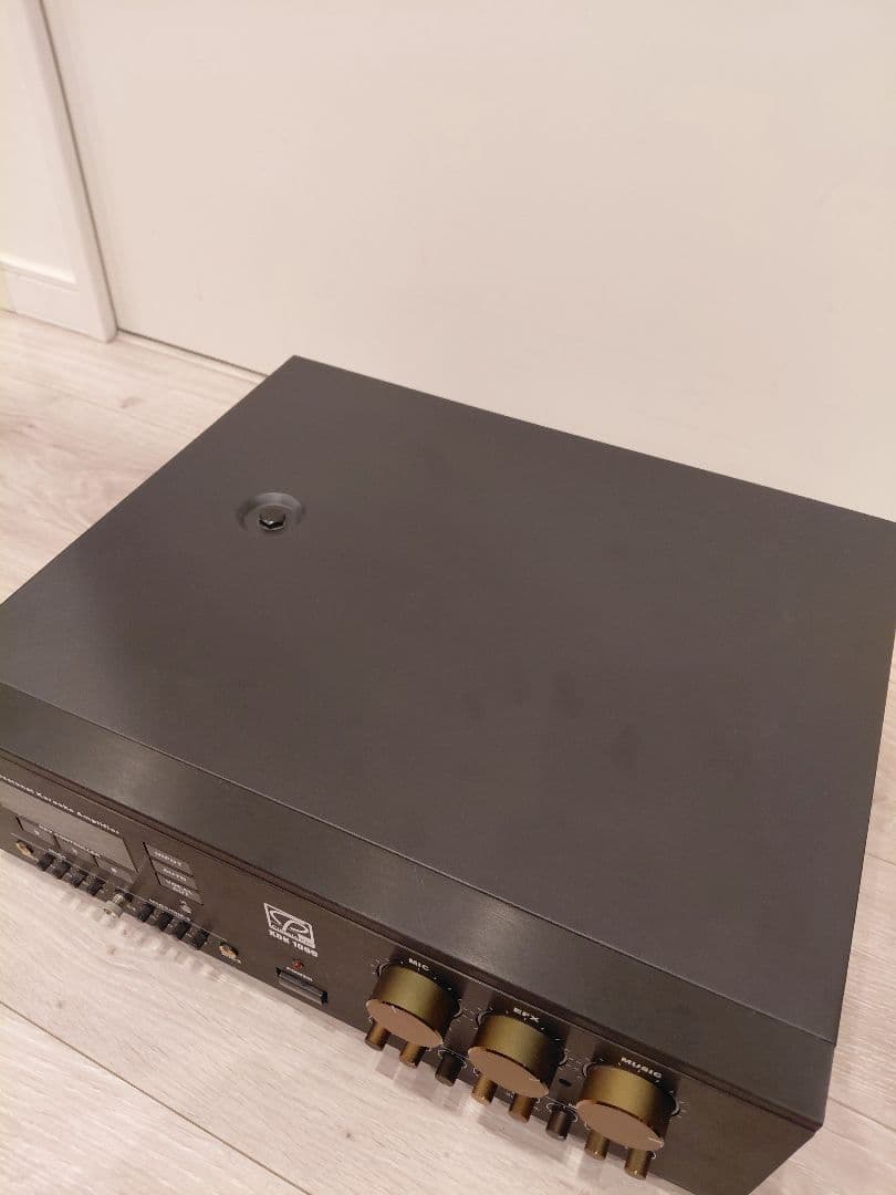 CLASSIC PRO KOK1000　カラオケアンプ