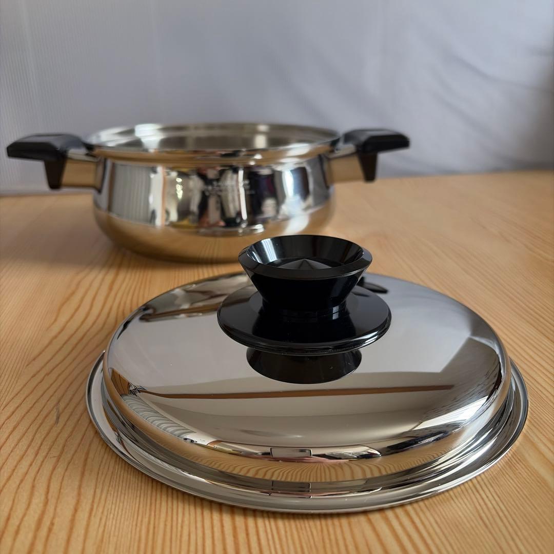 新品未使用品 ロイヤルクイーン 2コート 蓋付き IHガス両用