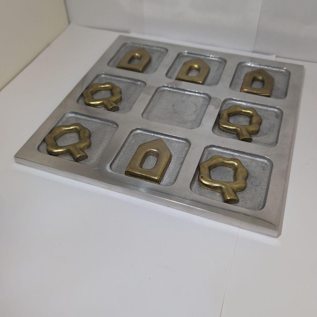 アフリカ起源の象形文字金属製インテリア小物