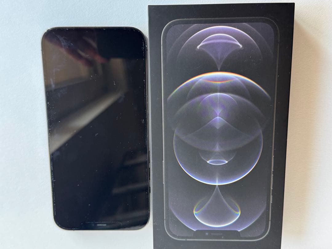 美品Apple iPhone 12 Pro Max 256GB カナダ版