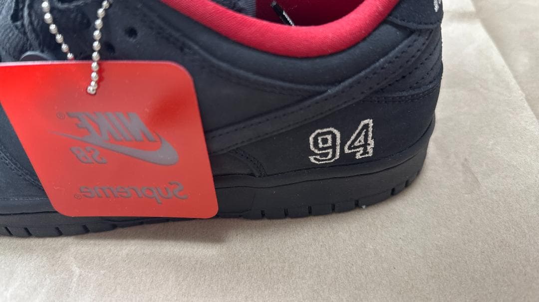 Supreme × Nike SB Dunk Low Black ２７．０