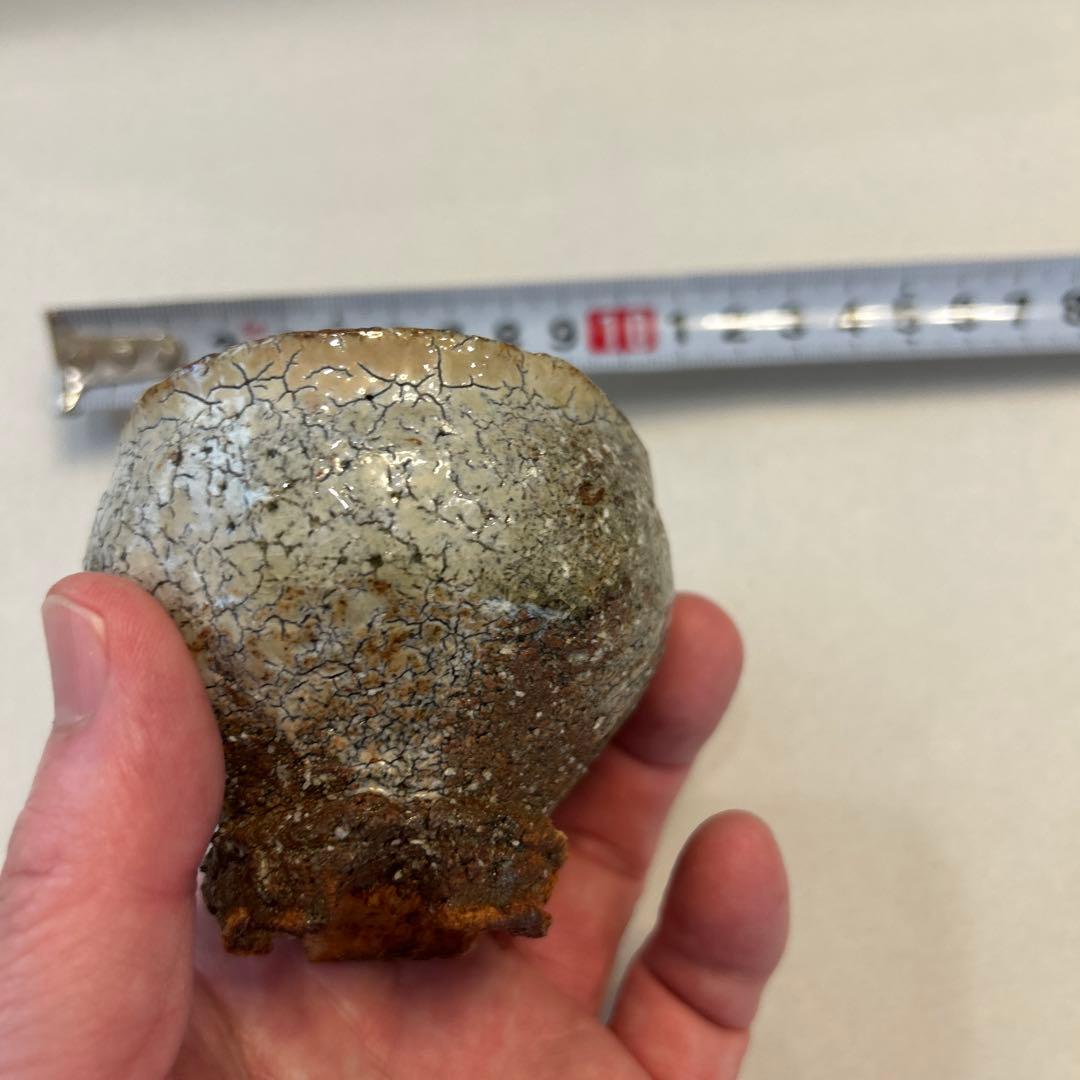 『値引き』【ヴィンテージ萩焼】日本酒盃 白パチパチ釉 萩焼 わなり広台