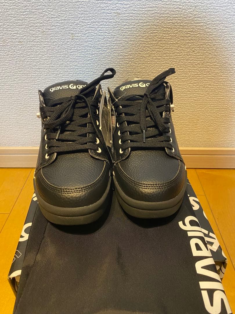 グラビス ゴルフ　GRAVIS GOLF ローカット　スニーカー