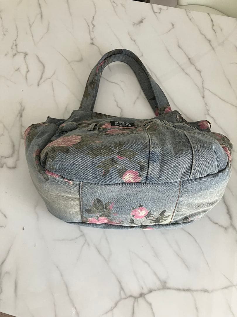 774 ローザ　大きめデニムリメイクバック
