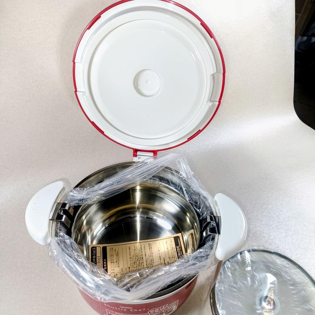 ★未使用品★　サーモス 真空保温調理器 シャトルシェフ KBA-3001 レッド