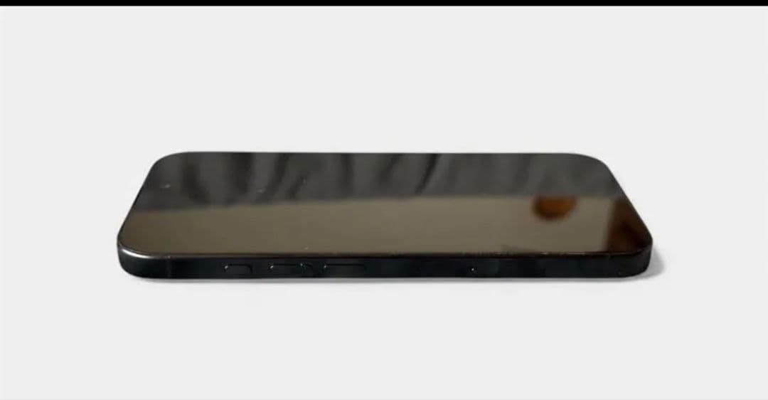 iPhone 16 Pro 256GB ブラック SIMフリー 限定保証有り