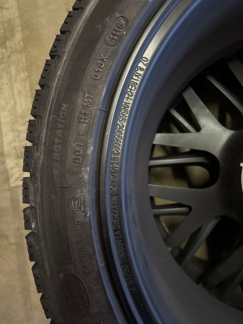 【溝9分】SPARCO MICHELIN スタッドレス　18インチ