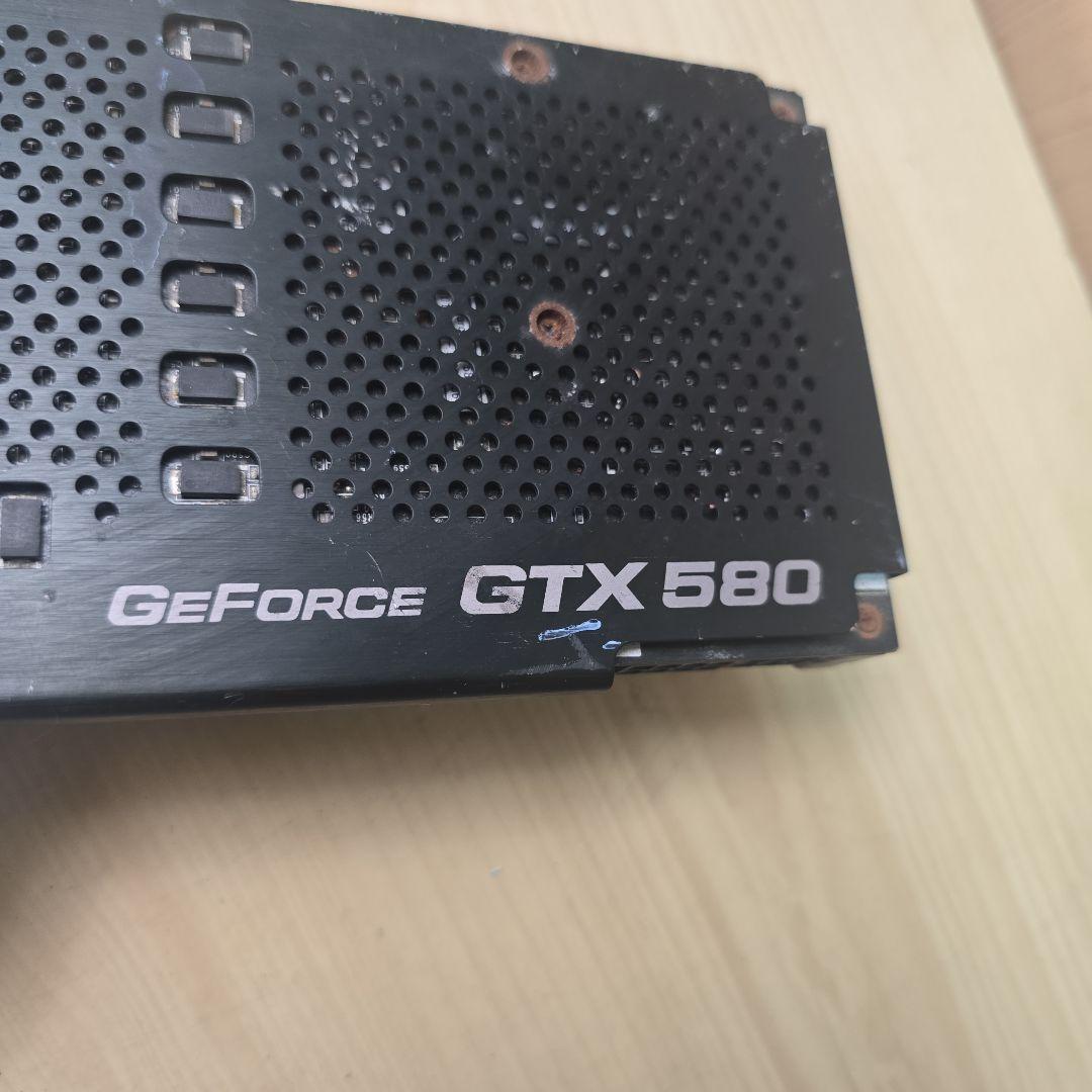 EVGA GeForce GTX 580 FTW ハイドロカッパー 2