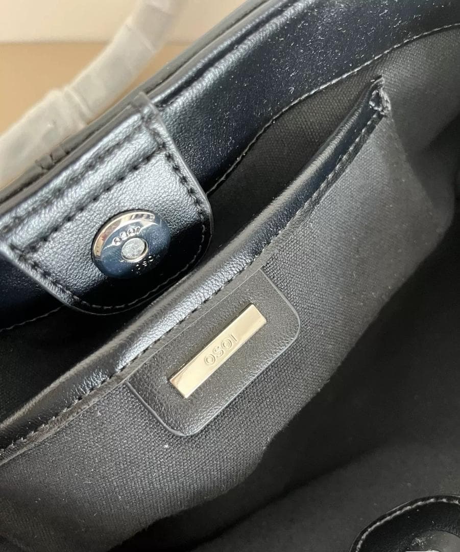 即購入 美品✨OSOI SHOULDER BROCLE バッグ