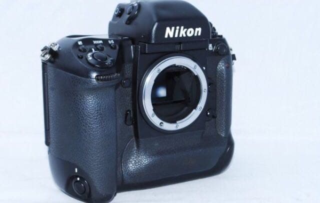 動作良好★人気のnikonカメラ★ニコン F5 ボディ+ MF-27データバック