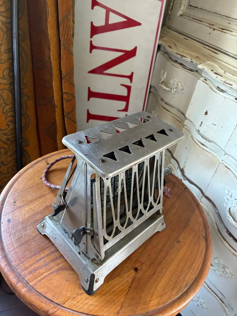 アンティーク　トースター　メタリック　美しい　メタルトースター　アメリカ30年代