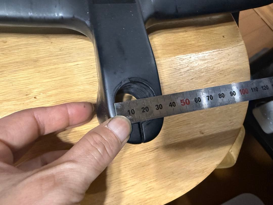 【年末年始限定価格】gusto カーボン一体型ハンドル 420/100mm 8°