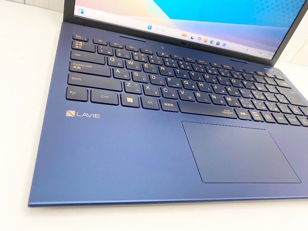 Windows11 Core i7-1255U SSD1TB メモリ32GB