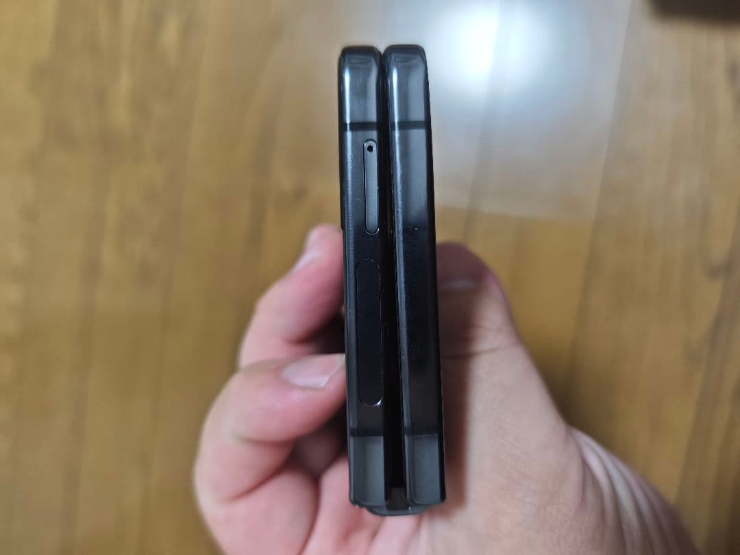 Galaxy Z flip4 美品　128GB