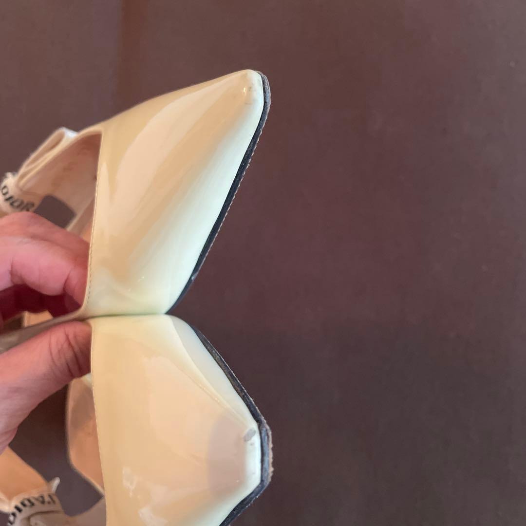 ペコ！ディオール　アイボリー スリングバック フラットシューズ