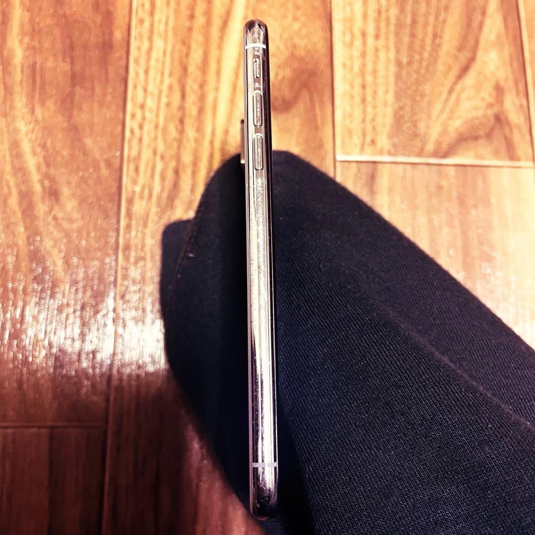 Apple iPhone X 256GB シルバー simロックあり
