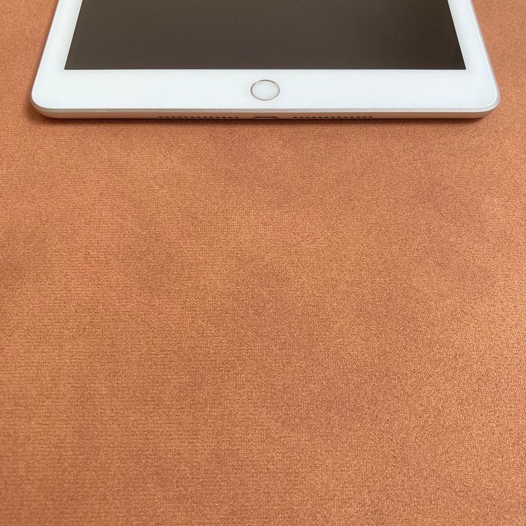 825【早い者勝ち】電池良好☆iPad6 第6世代 32GB WIFIモデル☆