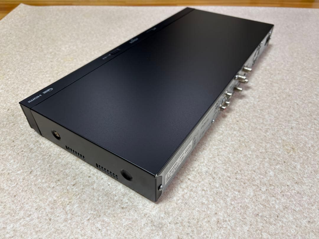 AQUOS ブルーレイレコーダー (W録/1TB)