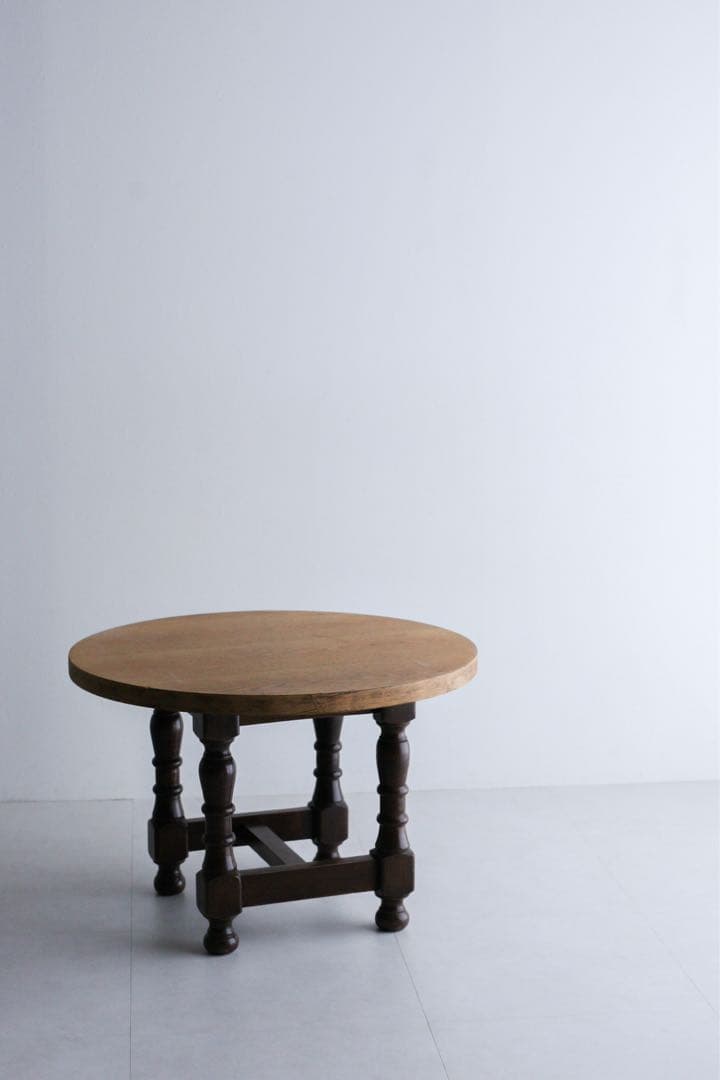 フランス ラウンドテーブル　サイドテーブル　コーヒーテーブル　無垢材 古家具