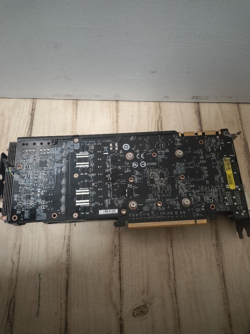 ひ*こ様 グラボGTX560〜GTX1650 9点まとめ売り