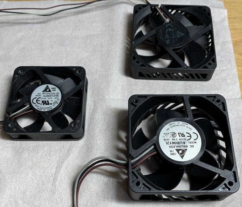 東芝 REGZA 整備済み 8番組同時録画 DBR-M180 タイムシフトマシン