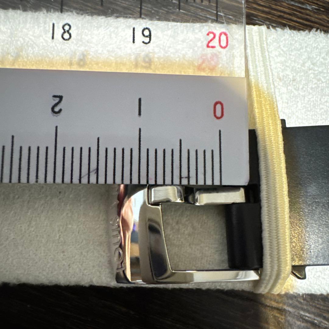 ルイ・ヴィトン ブラックラバーベルト　正規品