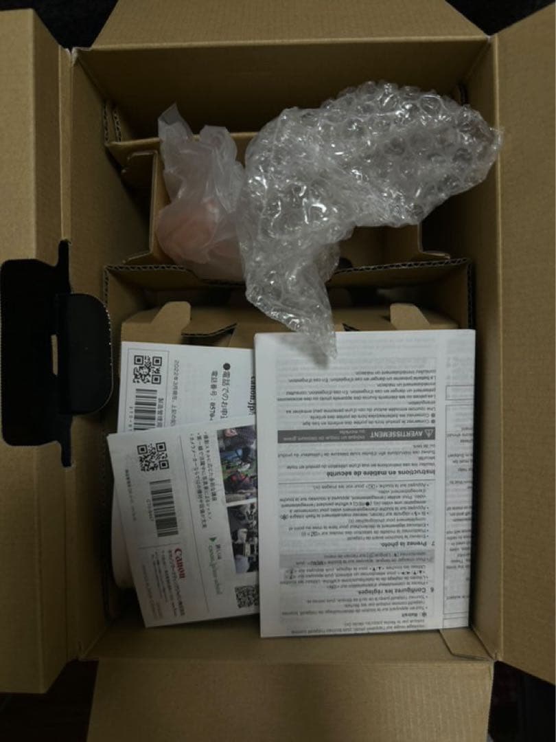 【 明日までSALE】Canon ミラーレス一眼カメラ EOS R100