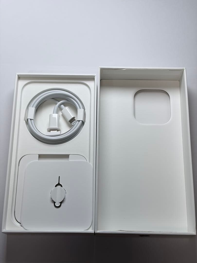 Apple iPhone 14 Pro ディープパープル 256GB 本体　中古