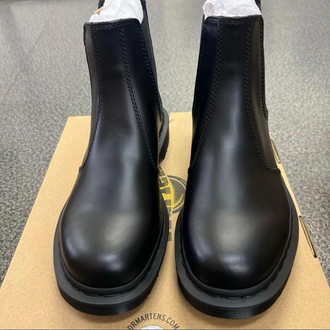 Dr. Martens 2976 MONO チェルシー ブーツ
