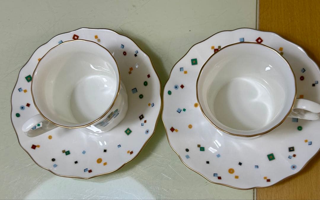 ナルミ　幸せを呼ぶ象　ボウル　大皿　ペア　カップ&ソーサー　ソルト&ペッパー