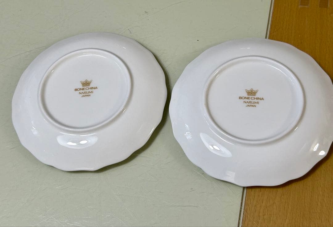 ナルミ　幸せを呼ぶ象　ボウル　大皿　ペア　カップ&ソーサー　ソルト&ペッパー