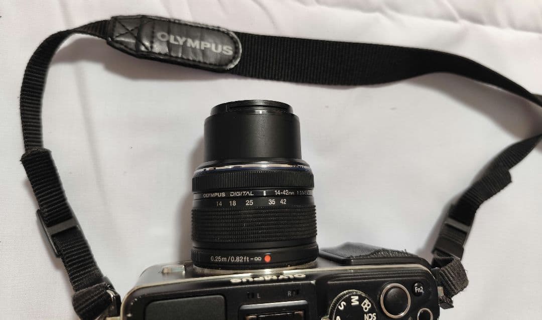 OLYMPU PEN E-P3 ミラーレスカメラ