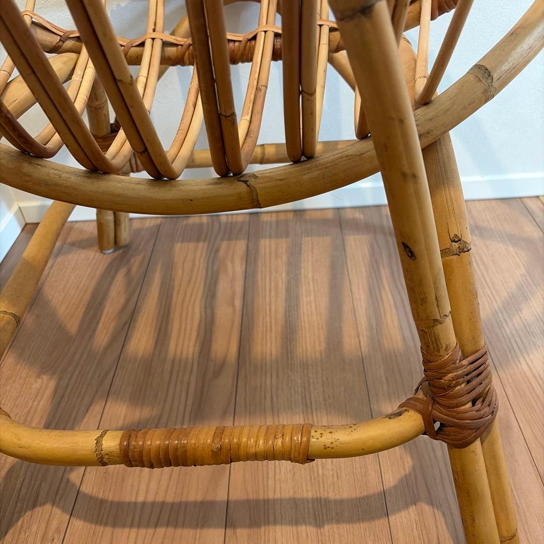 ウニコ　カージュ　 ラタン製オープンチェア 白クッション