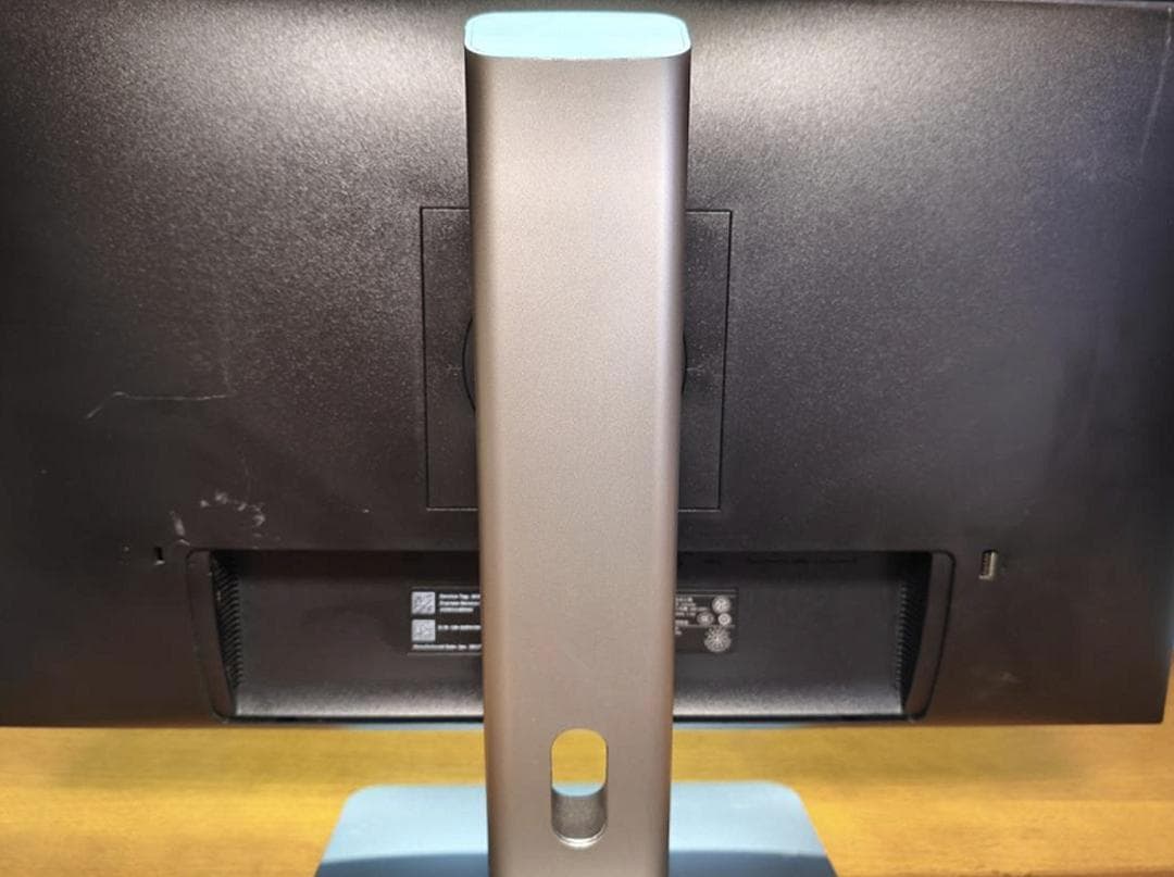 DELL　U2515H　25インチ　IPS液晶モニタ　WQHD