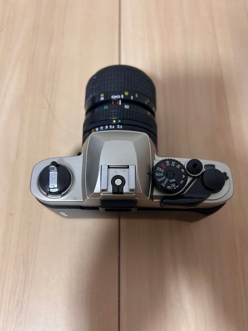 フィルム一眼レフカメラ　Nikon FM10