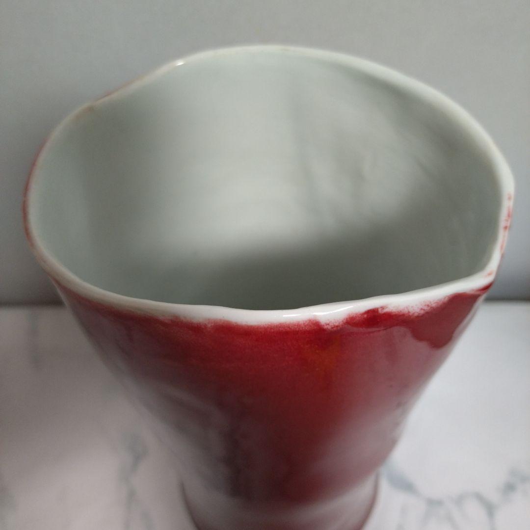 赤い陶器製花瓶　花立て　フラワーベース　骨董品