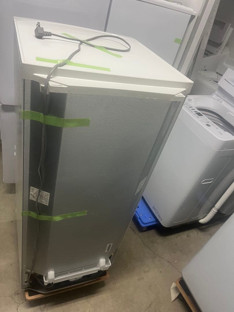 SHARP 2020年製 137ℓ冷蔵庫 SJ-D14F-W