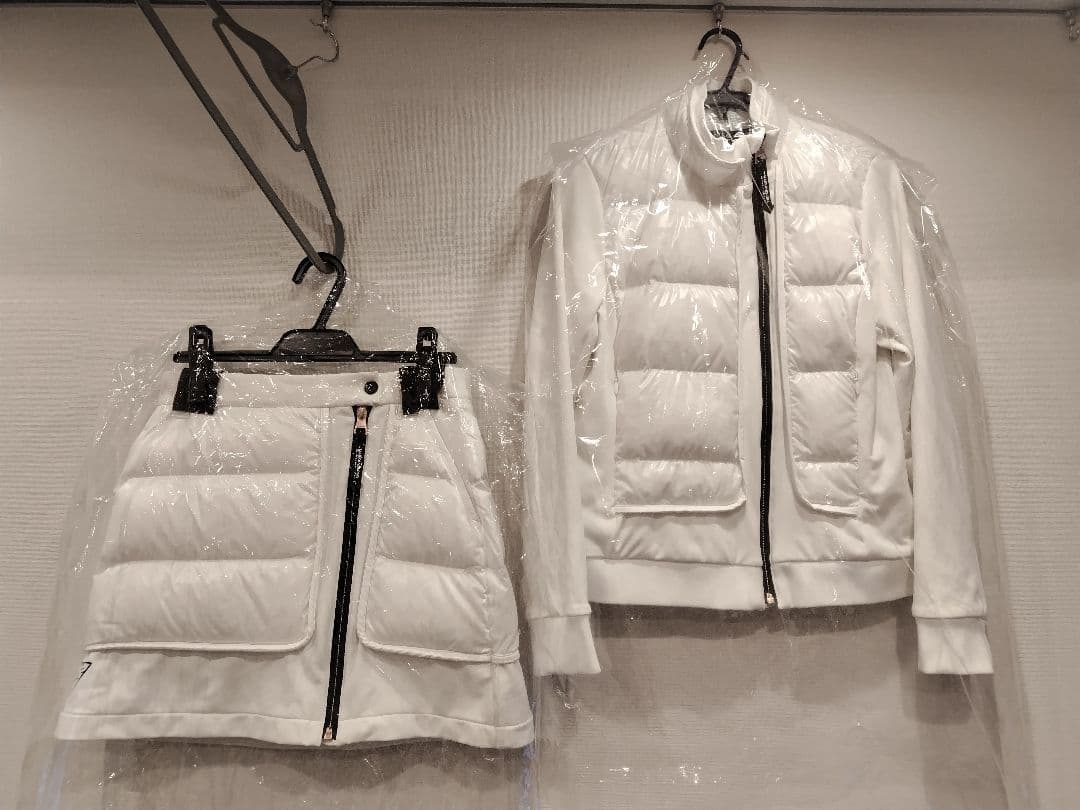 美品✦マークアンドロナ✦CD9-HDダウンジャケット＆スカートセットアップ