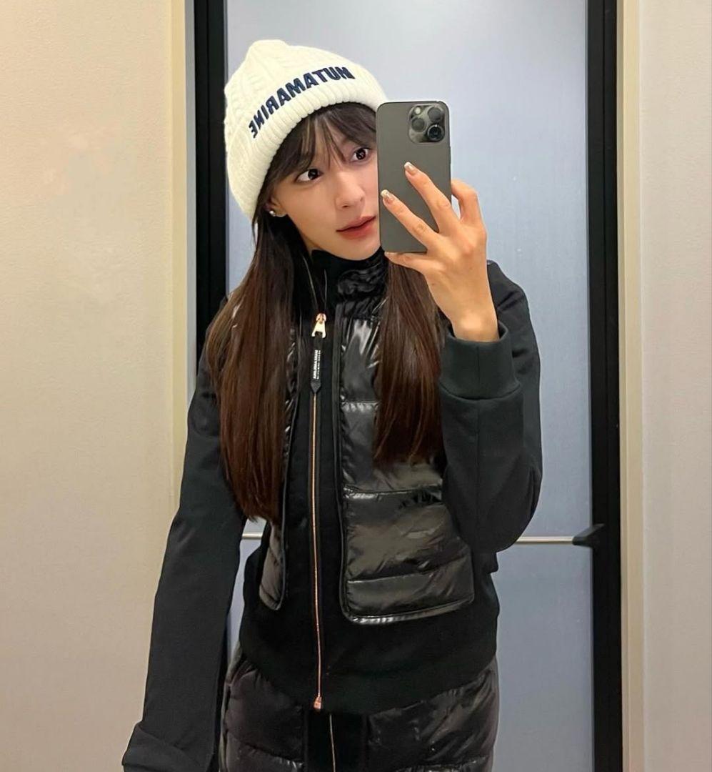 美品✦マークアンドロナ✦CD9-HDダウンジャケット＆スカートセットアップ