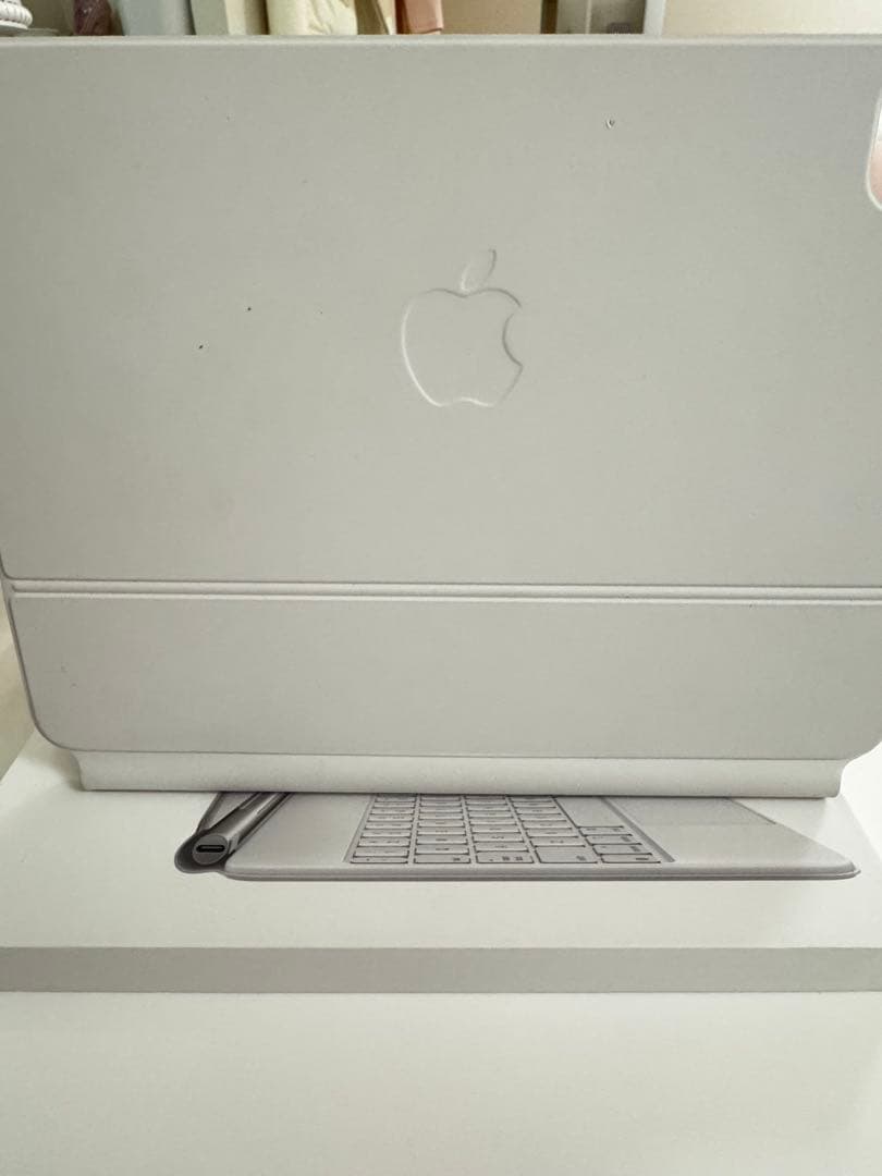 キーボード iPad Magic Keyboard